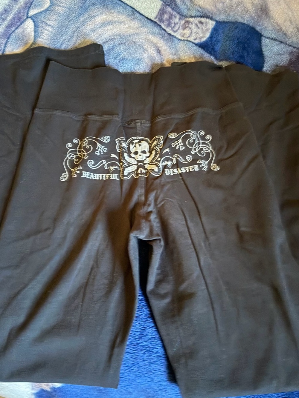 Beautiful disaster yoga pants